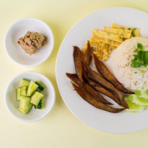 Rice with Fried Snakehead Fish